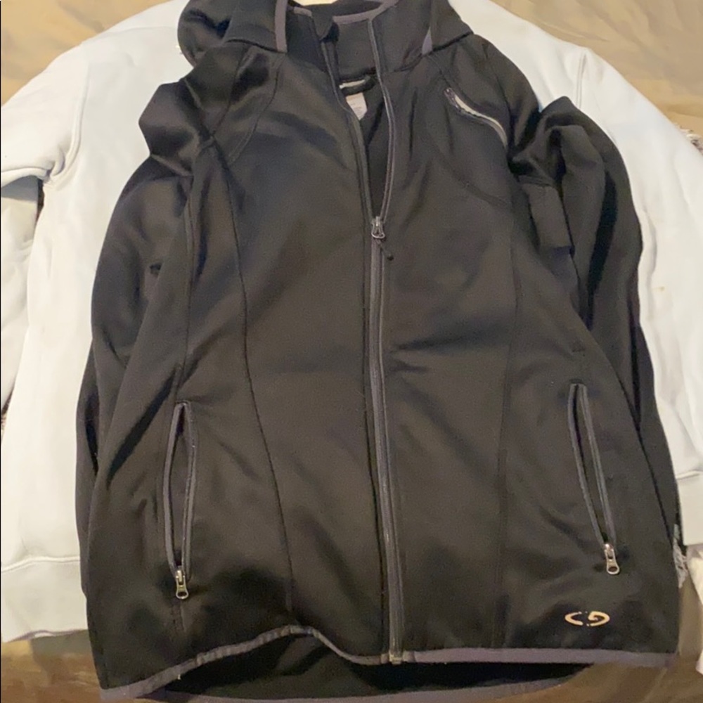 4 Jacket bundle - Picture 3 of 5